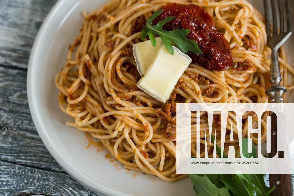 Italian Pasta with sun-dried tomato pesto and brie cheese., 13.10.2020,