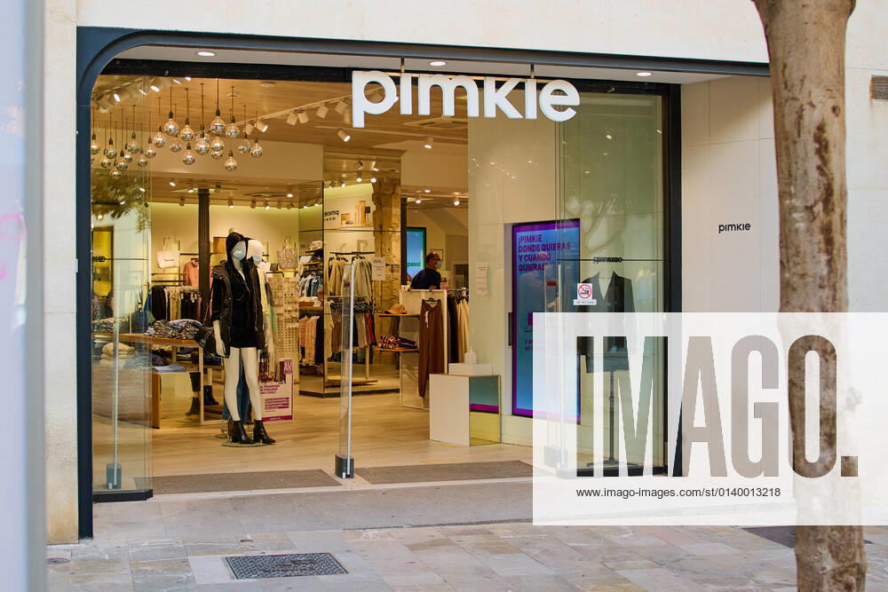 Pimkie store in Palma de Mallorca, shop entrance 1103500107