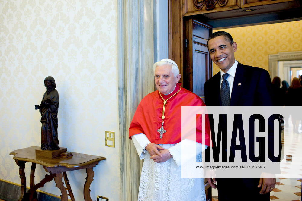 President Barack Obama meets with Pope Benedict XVI at the Vatican on July 10, 2009. 1062_05_L_-571-