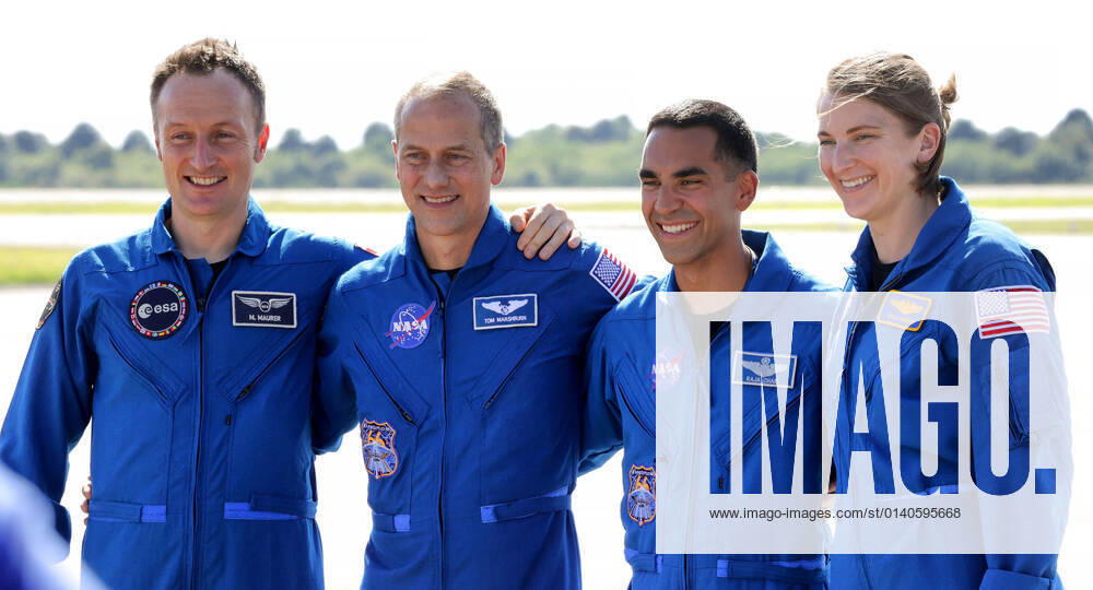 SpaceX Crew-3 mission astronauts, from left, Matthias Maurer, mission specialist; Tom Marshburn, pilot; Raja Chari, mission commander, and Kayla Barron, mission specialist, arrive at Kennedy Space Center, at Kennedy Space Center, Florida on Oct. 26, 2021. The crew was scheduled to liftoff aboard the SpaceX Crew Dragon spaceship Endurance early Sunday, but weather caused a delay until Wednesday. Kennedy Space Center USA - ZUMAm67_ 20211026_zaf_m67_064