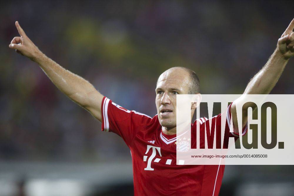 Supercup Deutschland 2013 Borussia Dortmund vs. FC Bayern München 4:2 HIER hat Arjen Robben (FC Bayern München) soeben den zwischenzeitlichen Ausgleich zum 1:1 erzielt