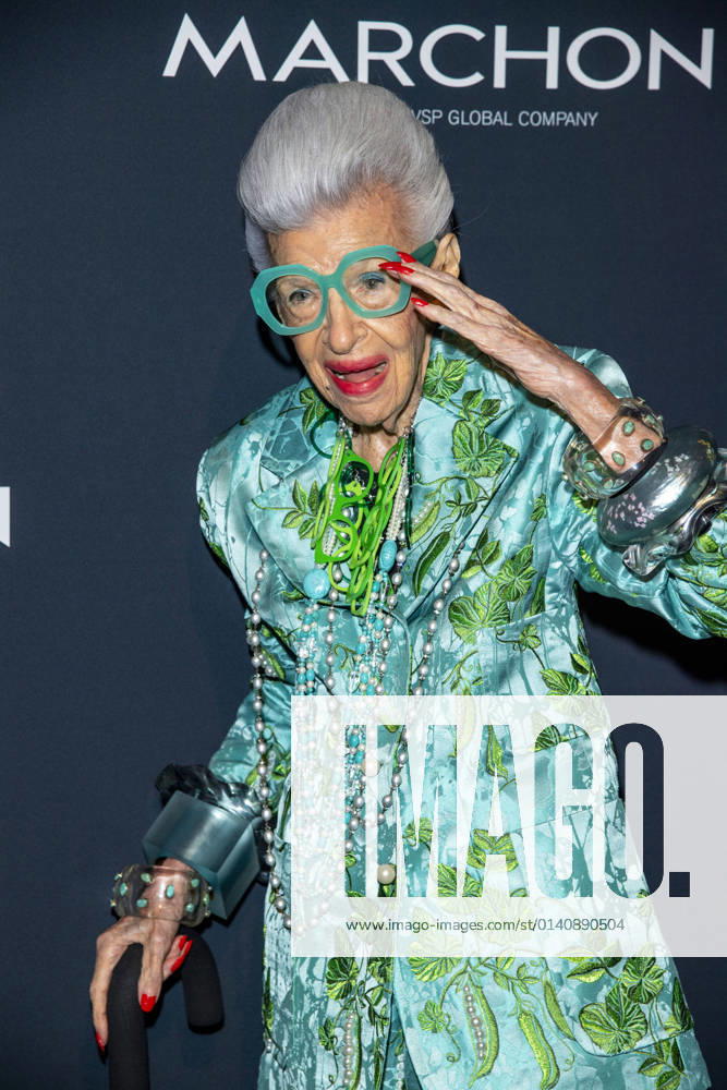 IMAGO ICONS: Iris Apfel November 2, 2021, New York, United States: Iris Apfel attends the 2021 ACE Awards at Cipriani 42nd Street in New York City. New York United States - ZUMAs197 20211102_zaa_s197_549