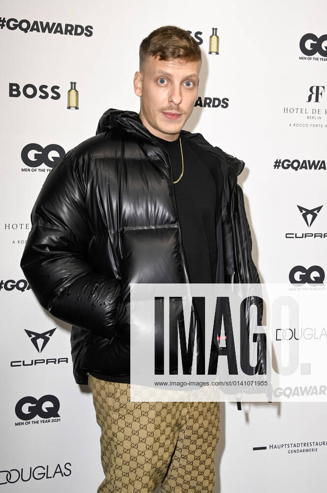 Felix Lobrecht at the 23 GQ Men of the Year Awards 2021 at the Gendarmerie Capital Restaurant Berlin, 04 11 2021. Foto:xF.xFuturexImage