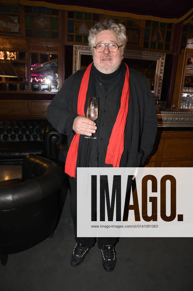Michael Schanze at the VIP premiere of the new show in Schuhbecks teatro Munich, 04 11 2021 Foto:xS.xFuturexImage