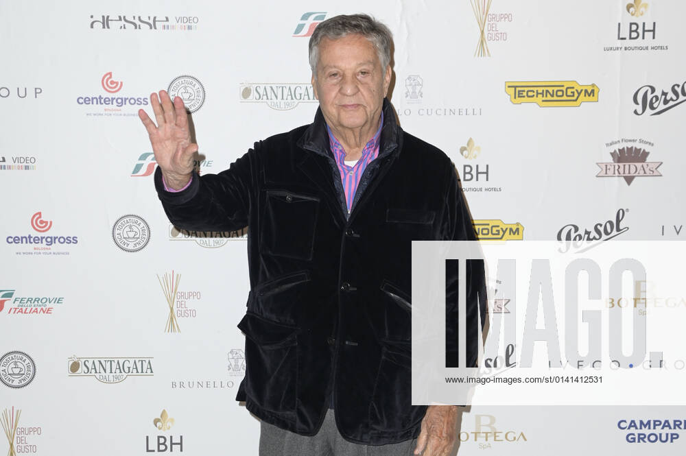 Renato Pozzetto attends the red carpet of the 61st Globo D Oro Award at the Auditorium Parco della Musica. Rome Italy - ZUMAs197 20211108_zaa_s197_117