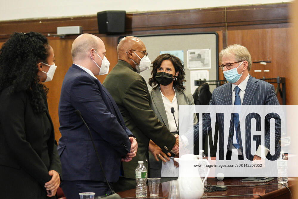Muhammad A. Aziz, exonerated on charges he killed Malcolm X in 1966, s seen in the courtroom shaking hands with attorney Barry Schecks at Manhattan State Supreme court, on Thursday November 18, 2021 in New York. It took 56 years for the DA s Office to clear the name of Mr Aziz and Khalil Islam. Pool NYP20211118507 LOUISxLANZANO