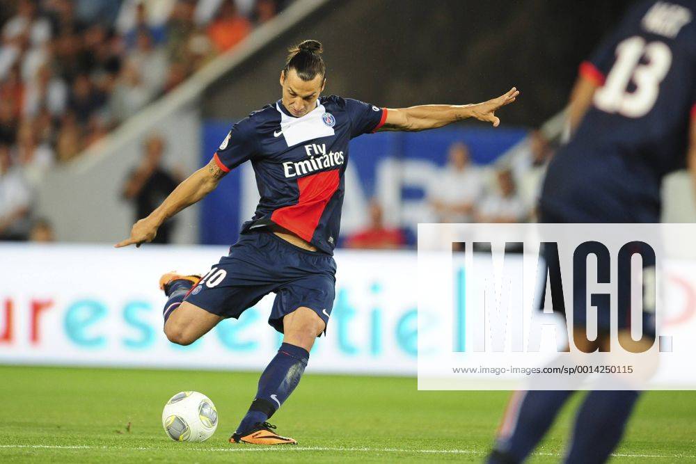 Zlatan Ibrahimovic (PSG) FOOTBALL : PSG vs Ajaccio - L1 - 18 08 2013 JBAutissier Panoramic