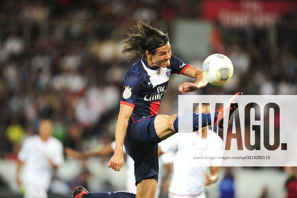 Edinson Cavani (PSG) FOOTBALL : PSG vs Ajaccio - L1 - 18 08 2013 JBAutissier Panoramic