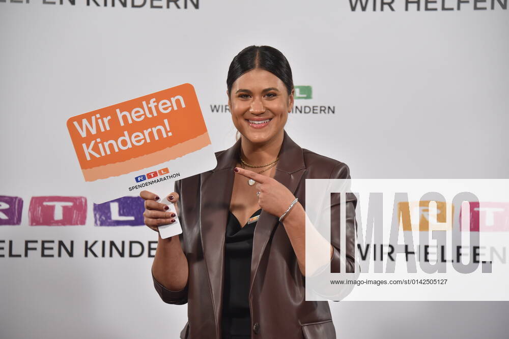 Journalist and presenter Steffi BRUNGS as guest at the 26 RTL telethon we help children