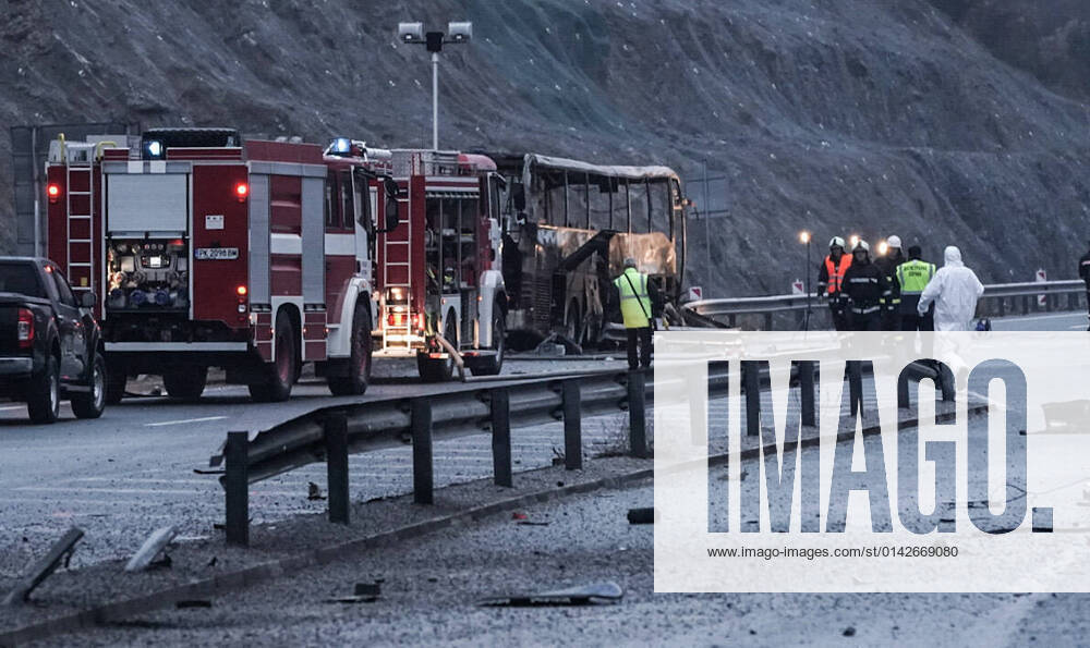 (211123) -- SOFIA, Nov. 23, 2021 -- Photo taken on Nov. 23, 2021 shows the scene of a traffic accident involving a fully loaded bus on a highway about 40 km south of Sofia in Bulgaria. At least 45 people were killed in a bus accident in western Bulgaria early Tuesday, officials said at a press conference on the spot. Seven people with burns have survived and are not in danger of death, Borislav Sarafov, head of the National Investigation Service (NIS), told reporters. ( Handout via Xinhua) BULGARIA-SOFIA-BUS ACCIDENT bTV LadislavxTsvetkov