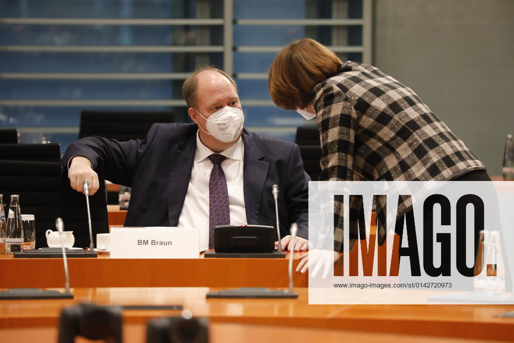 Helge Braun, Head of the Federal Chancellery and Federal Minister for Special Tasks , Germany, Berlin, Federal Chancellery, Cabinet meeting