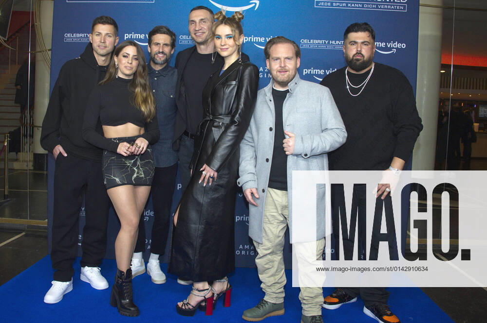 Andreas Ferber, Vanessa Mai, Tom Beck, Wladimir Klitschko, Stefanie Giesinger, Axel Stein and Summer Cem at the premiere of the Amazon series Celebrity Hunted at Zoo Palast Berlin, 25 11 2021 Foto:xC.xBehringx xFuturexImage