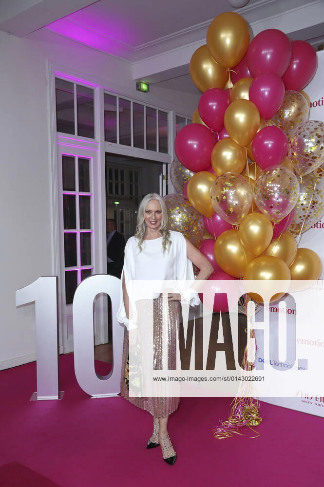 Petra van Bremen at the 10 presentation of the EMOTION Award 2021 at the Curio Haus Hamburg, 26 11 2021 Foto:xFuturexImage