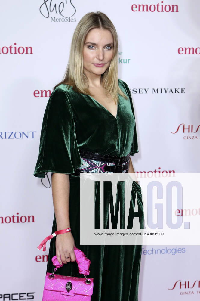 Marie von den Benken at the 10 presentation of the EMOTION Award 2021 at the Curio Haus Hamburg, 26 11 2021 Foto:xC.xTamckex xFuturexImage