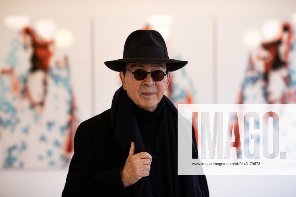 Neuss In a major retrospective, the art initiative Wurzeln und Flügel e V presents more than 50 works by the Düsseldorf multimedia artist Kanjo Také at Schloss Reuschenberg in the exhibition Intangible World Neuss Schloss Reuschenberg North Rhine-Westphalia Germany