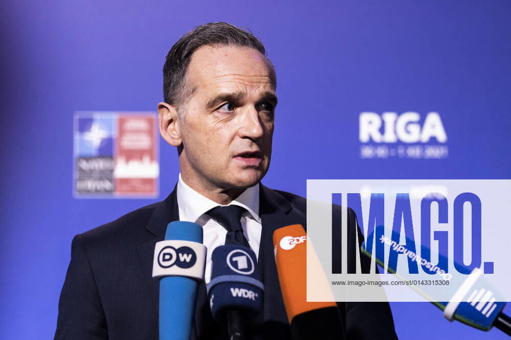 Heiko Maas, German Foreign Minister, speaks to the media at the NATO Foreign Ministers Meeting in Riga, 30 11 2021 Maas travels to Riga for the NATO Foreign Ministers Meeting, where among other things the political situations in Afghanistan and Ukraine will be discussed Riga Latvia