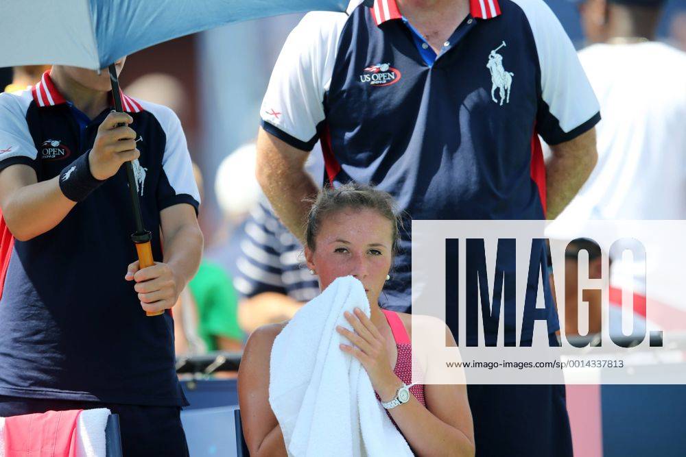 TENNIS - WTA, US Open 2013 NEW YORK CITY,NEW YORK,USA,27.AUG.13 - TENNIS - WTA Tennis Damen Tour, US Open 2013, Grand Slam, Flushing Meadows. Bild zeigt Annika Beck (GER).