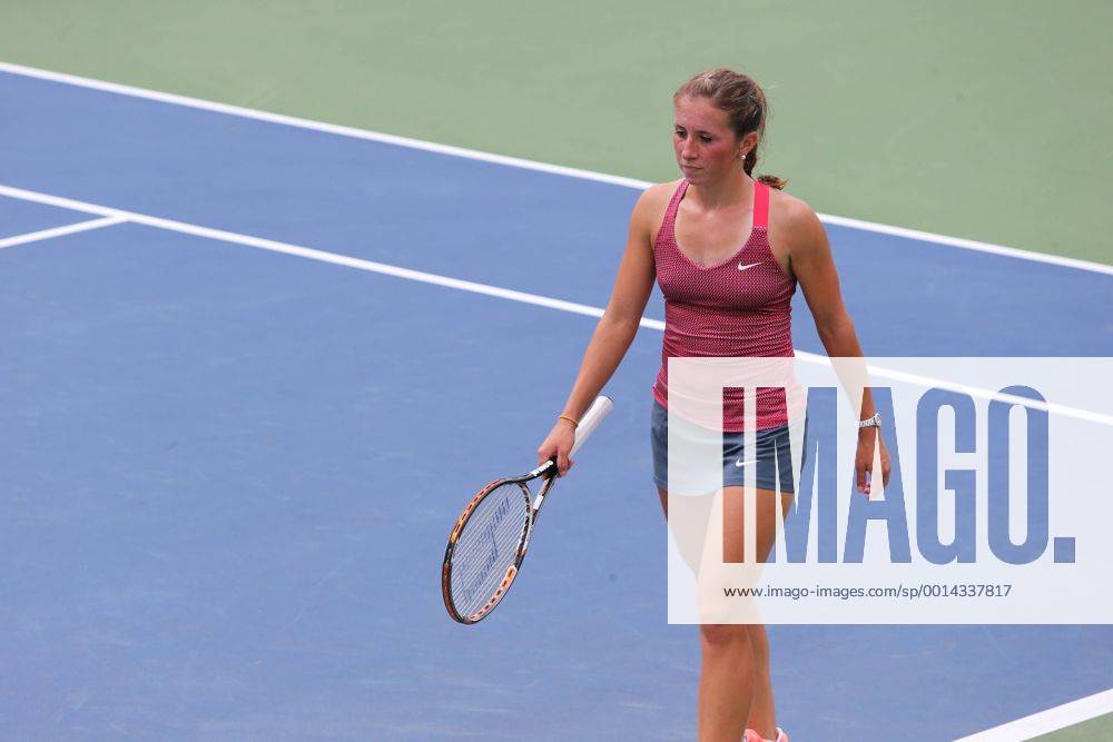 TENNIS - WTA, US Open 2013 NEW YORK CITY,NEW YORK,USA,27.AUG.13 - TENNIS - WTA Tennis Damen Tour, US Open 2013, Grand Slam, Flushing Meadows. Bild zeigt Annika Beck (GER).