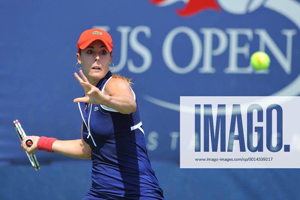 Alize Cornet (Fra) TENNIS : US Open 2013 - 27 08 2013 TennisMagazine Panoramic