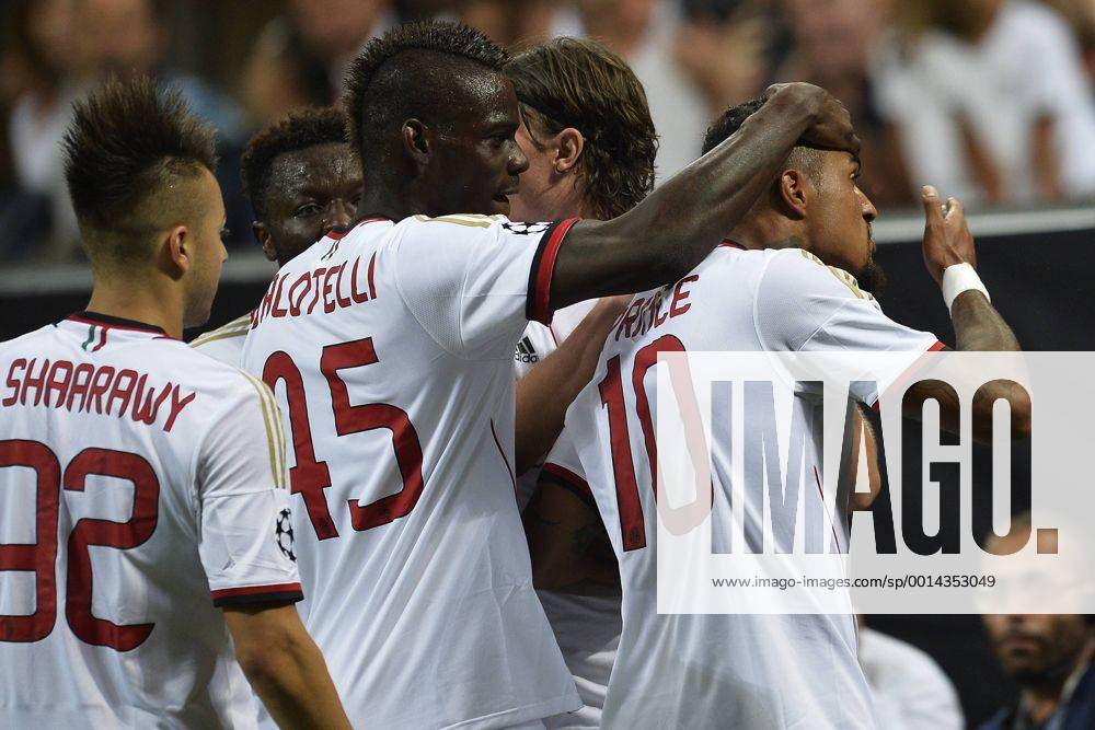 Esultanza dopo il gol di Kevin Prince Boateng Milan 1-0 con Stephan El Shaarawy e Mario Balotelli Goal celebration Milano 28-08-2013 Stadio Giuseppe Meazza Football Calcio Champions League Play-Offs AC Milan - Psv Eindhoven andreaxstaccioli