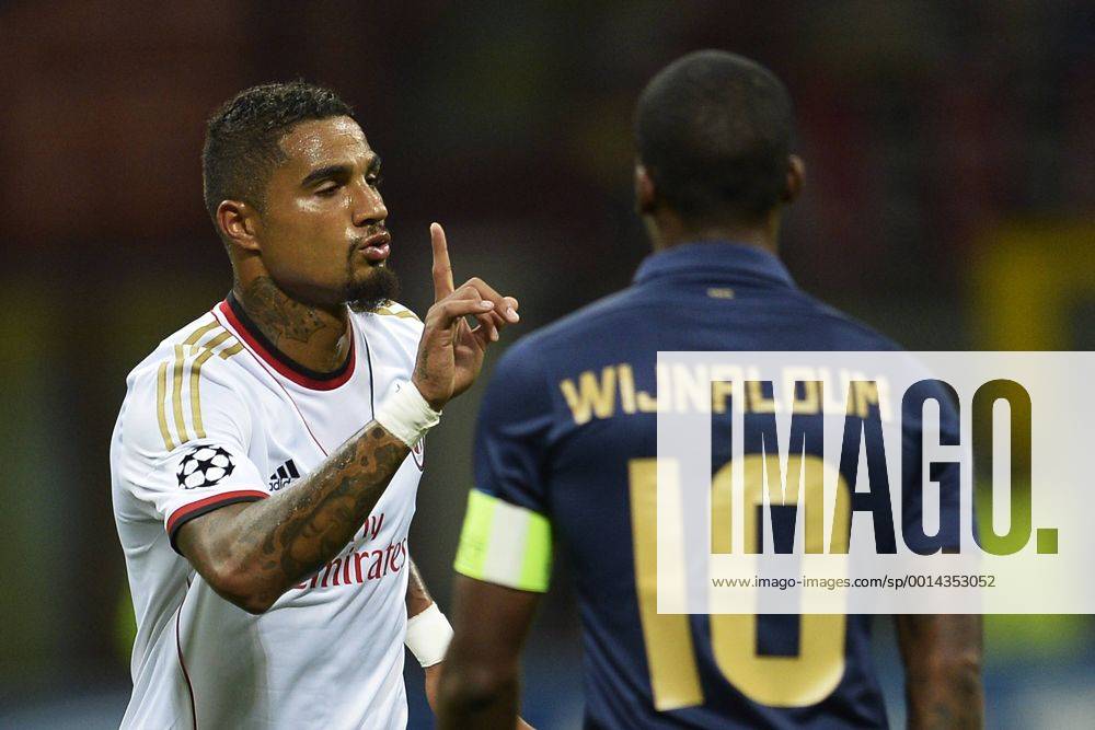Esultanza dopo il gol di Kevin Prince Boateng Milan 1-0 Goal celebration Milano 28-08-2013 Stadio Giuseppe Meazza Football Calcio Champions League Play-Offs AC Milan - Psv Eindhoven andreaxstaccioli