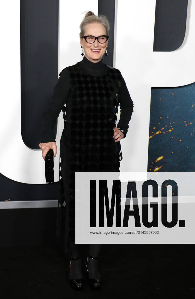 NEW YORK, NY - DECEMBER 5: Meryl Streep at the Netflix World Premiere Of Don t Look Up at Jazz At Lincoln Center in New York City on December 5, 2021.