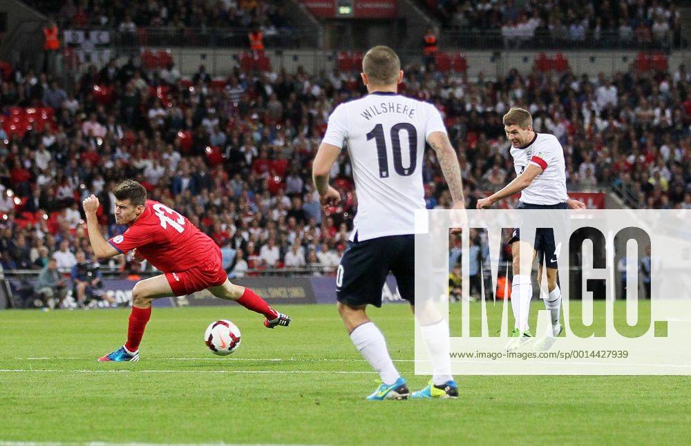 England s Steven Gerrard scoring his sides opening goal England v Moldova - 2014 World Cup Qualifier - Wembley Stadium - London - England -06 09 2013 - Pic David Klein Sportimage .