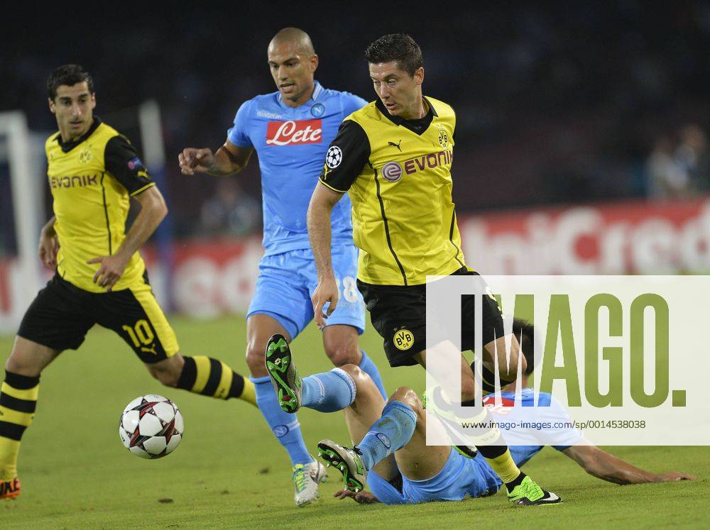 Gokhan Inler Napoli, Robert Lewandowski Borussia Napoli SSC Napoli - Borussia Dortmund andreaxstaccioli