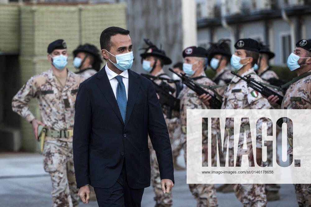 Italian Foreign Minister Luigi Di Maio meets the continent of the Italian soldiers of the Camp Singara bases military base during the mission to Erbil, Iraq, 23 December 2021. ANSA ANGELO CARCONI Roma Italia - ZUMAa110 20211223_zaf_a110_025
