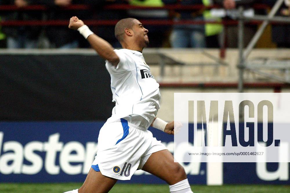 Adriano (Inter) - Torjubel Fußball EC 1 Herren Champions League 2004 2005, FC Internazionale Mailand Einzelbild Mailand Freude, Begeisterung