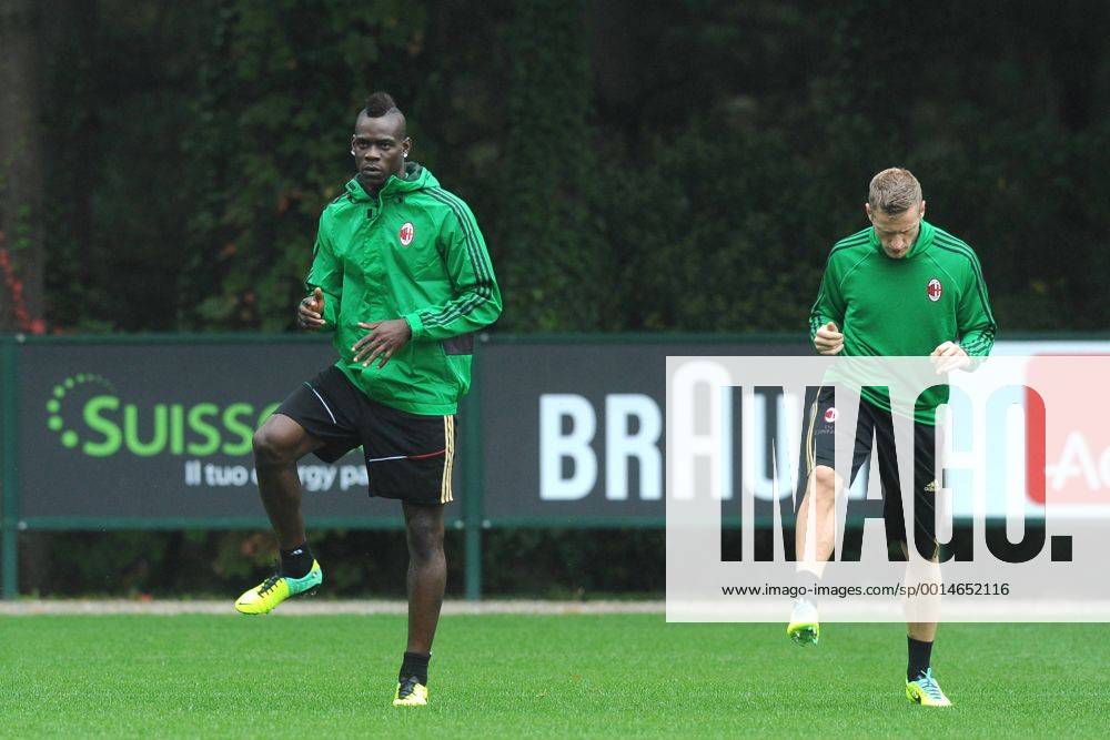 MARIO BALOTELLI, IGNAZIO ABATE MILAN 2013-14 ALLENAMENTO CHAMPIONS LEAGUE 30-09-2013