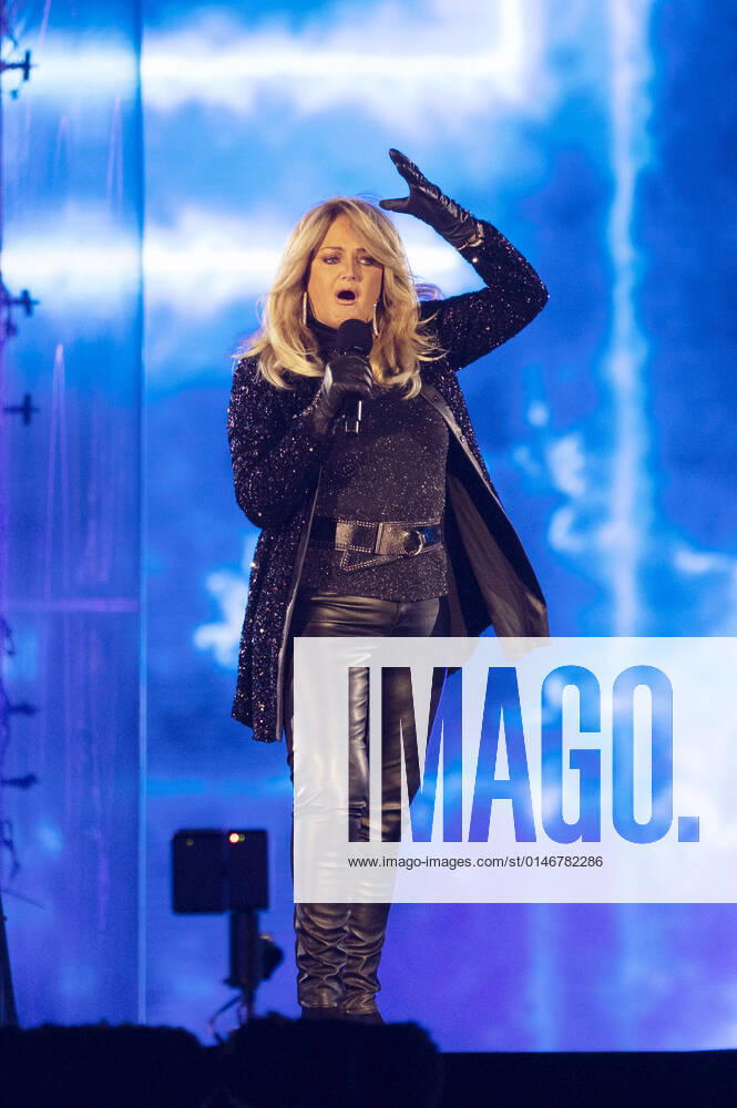 Bonnie Tyler in the New Years Eve show Celebrate at the Gate Welcome 2022 at the Brandenburg Gate Berlin, 31 12 2021 Foto:xJ.xFuturexImage