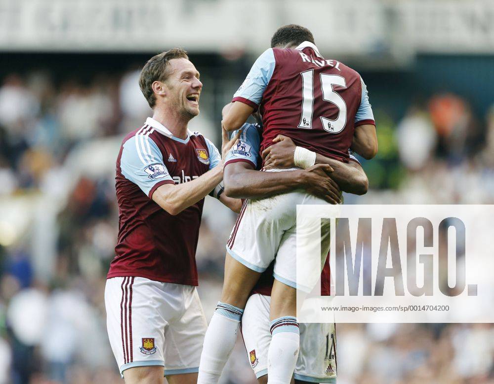 West Ham s Kevin Nolan celebrates with goalscorer Ravel Morrison Tottenham Hotspur - West Ham United - Premier League - White Hart Lane - London - England -06 10 2013 - Kleinx .