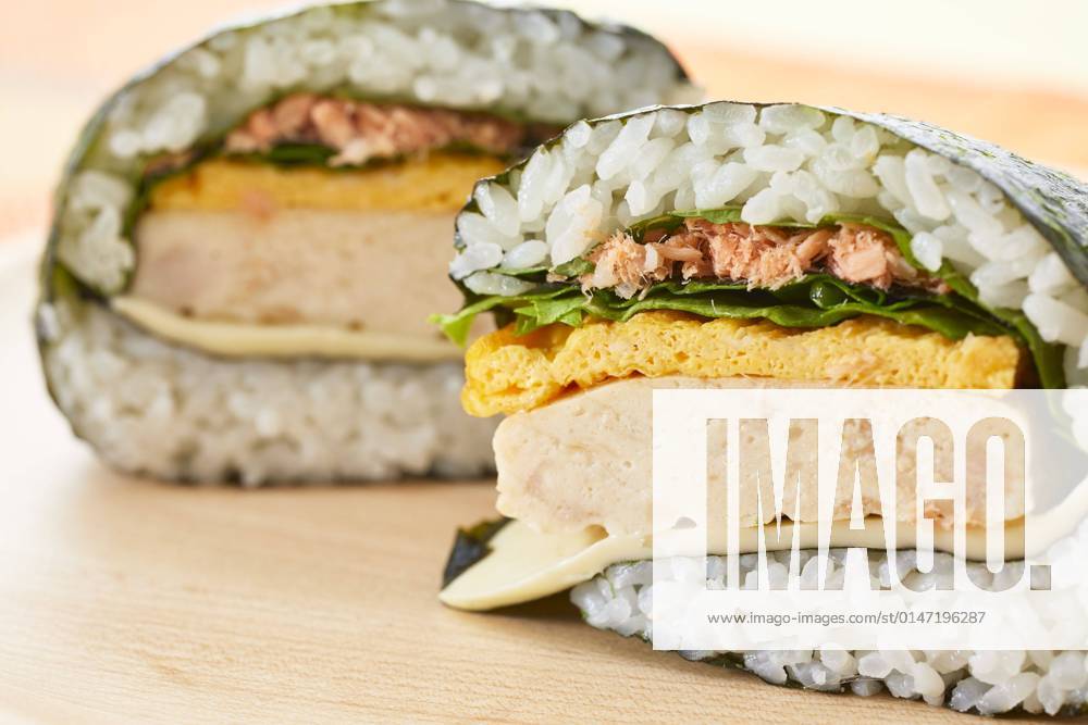 Folded Onigiri , 168291216.jpg,