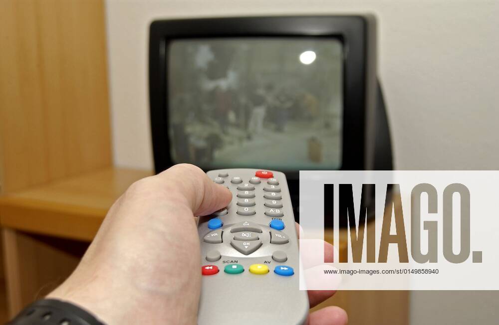 Remote control of a television set, Germany BLWS661163