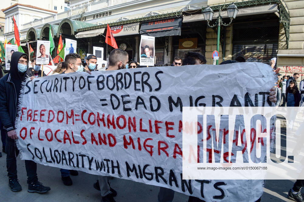 Greece: Protest against migrant pushbacks and border violence in Athens Protesters march and hold banner with slogans against pushbacks of migrants and refugees at the EU borders. Hundreds of protesters hit the streets of the Greek capital on Sunday, to protest what they say are Greece’s pushbacks of migrants and refugees at the border with Turkey. Athens Greece