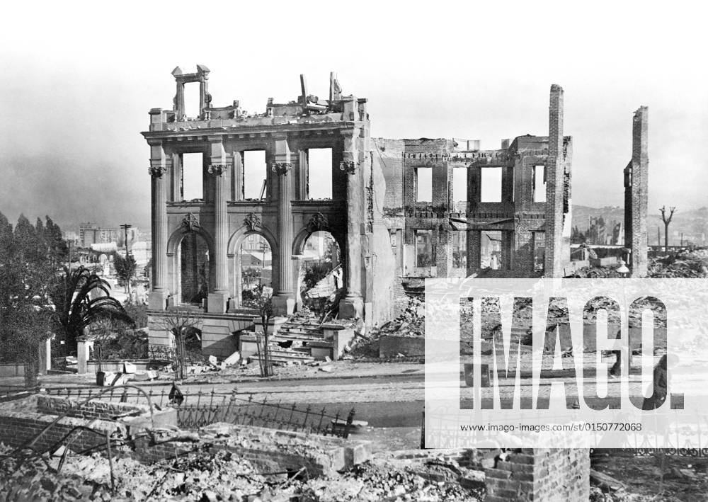 Ruins after Earthquake, San Francisco, California, USA, Arnold Genthe, April 1906