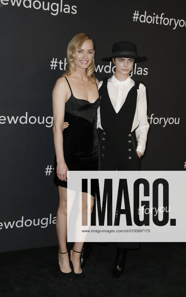 Amber valletta, Cara Delevingne Douglas redcarpet Event doitforyou with Cara Delevingne on 30 May 2018 at Ewerk in Berlin
