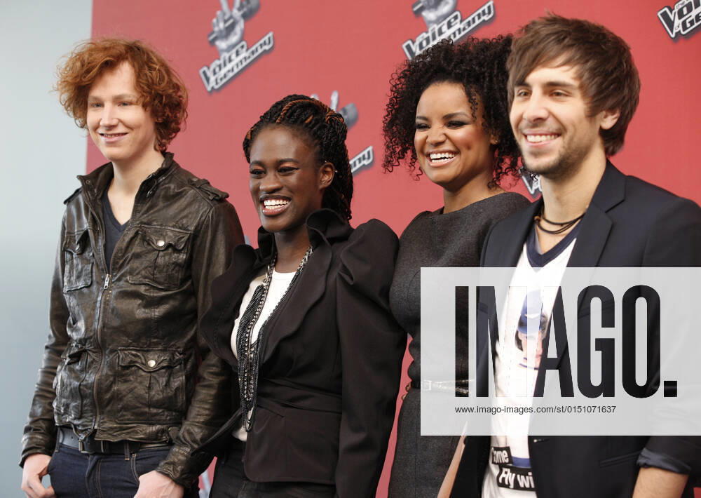 Michael Schulte Team Rea Garvey Ivy Quainoo Team BossHoss Kim Sanders Team Nena Max Giesinger Team Xavier Naidoo Fotocall The Voice of Germany with the four Finalists the Show on 8 February 2012 before Brandenburg Gate in Berlin