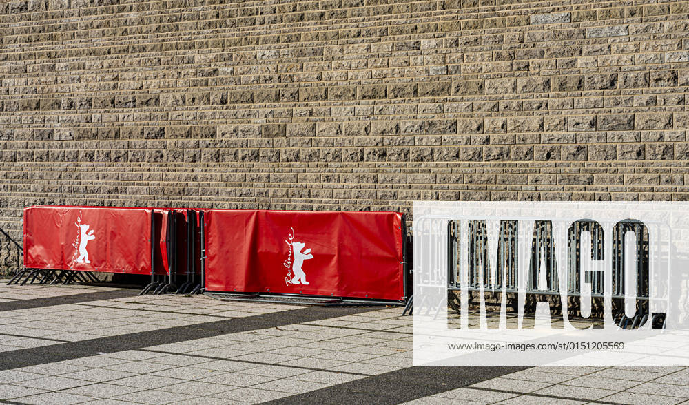 Barrier fence with red Berlinale logo 1020918873