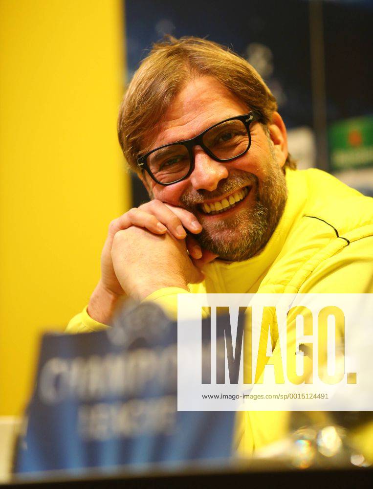 Montag 25.11.2013, Saison 2013 2014, UEFA Champions League, Pressekonferenz im Presseraum des Dortmunder Signal Iduna Parks vor dem Spiel zwischen dem BVB Borussia Dortmund und dem SSC Neapel, Trainer Jürgen Klopp (BVB)