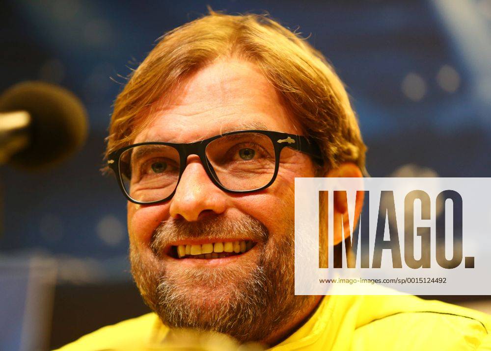 Montag 25.11.2013, Saison 2013 2014, UEFA Champions League, Pressekonferenz im Presseraum des Dortmunder Signal Iduna Parks vor dem Spiel zwischen dem BVB Borussia Dortmund und dem SSC Neapel, Trainer Jürgen Klopp (BVB)