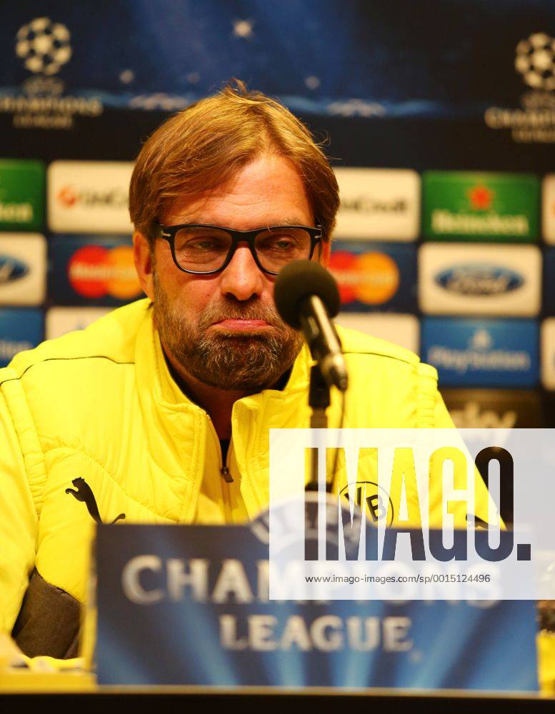 Montag 25.11.2013, Saison 2013 2014, UEFA Champions League, Pressekonferenz im Presseraum des Dortmunder Signal Iduna Parks vor dem Spiel zwischen dem BVB Borussia Dortmund und dem SSC Neapel, Trainer Jürgen Klopp (BVB)