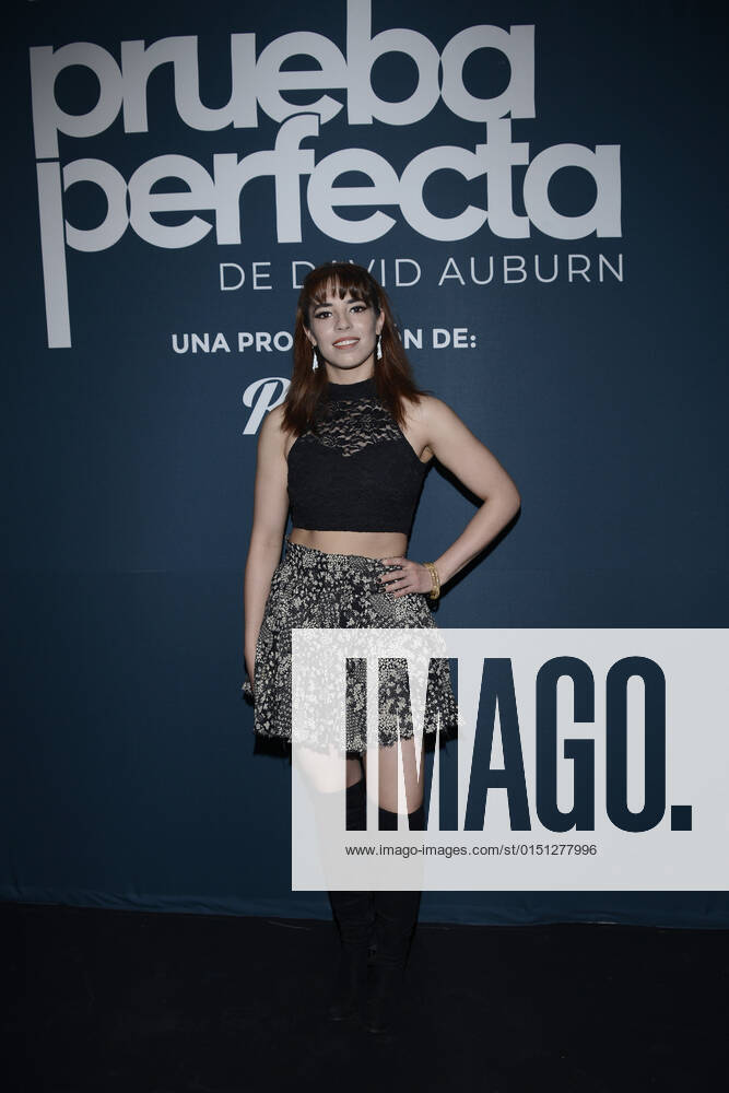 Prueba Perfecta Theater Press Conference MEXICO CITY, MEXICO - FEB 17, 2022: Actress Arantza Ruiz poses for photos during the press conference of the Prueba Perfecta theater play at Foro Shakespeare. On February 17, 2022 in Mexico City, Mexico. (Photo by Carlos Tischler Eyepix Group)