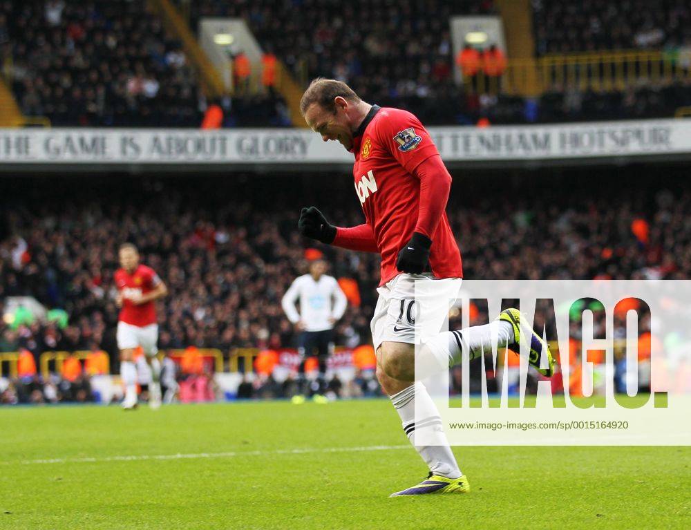 Manchester United s Wayne Rooney celebrates scoring his sides opening goal Tottenham Hotspur v Manchester United (ManU) - Premier League - White Hart Lane - London - 01 12 2013 - .