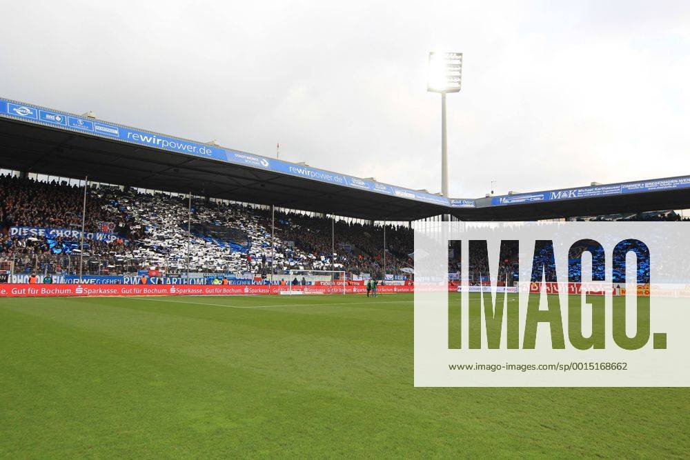 Fußball, Stadiongeschichte VfL Bochum Choreographie Fans des VfL Bochum im Rewierpower Stadion - 2. Bundesliga --- 01.12.2013 EP_JSE
