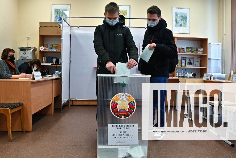 Belarus Constitutional Referendum 8123196 22.02.2022 Young people cast their ballots during an early voting in a referendum on amendments to the Belarusian constitution at a polling station in Minsk, Belarus. Early voting will take place from February 22 to 26. The main voting day for the referendum is the 27th of February. Viktor Tolochko Sputnik Minsk Belarus