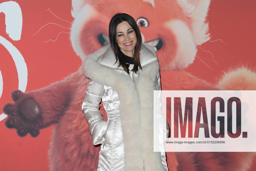 Manuela Arcuri attends at the red carpet of Disney movie Red at The Space Cinema Moderno. Rome Italy - ZUMAs197 20220225_zaa_s197_485