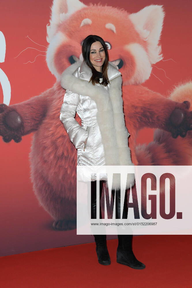 Manuela Arcuri attends at the red carpet of Disney movie Red at The Space Cinema Moderno. Rome Italy - ZUMAs197 20220225_zaa_s197_490
