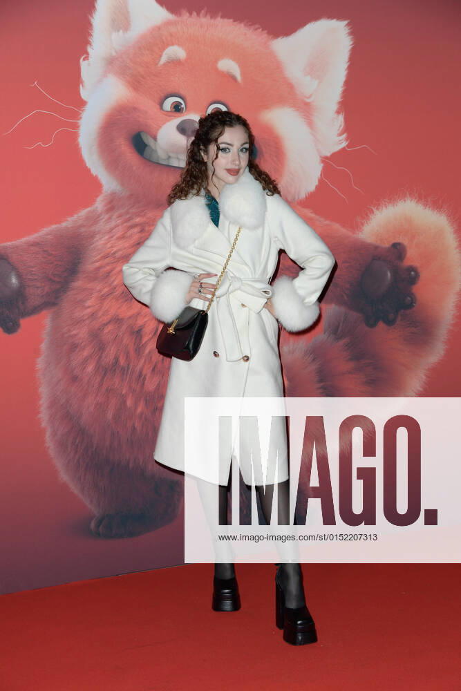 Carlotta Fiasella attends at the red carpet of Disney movie Red at The Space Cinema Moderno. Rome Italy - ZUMAs197 20220225_zaa_s197_525
